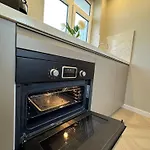 The Stylish Gem Of Den Haag Aprt R1