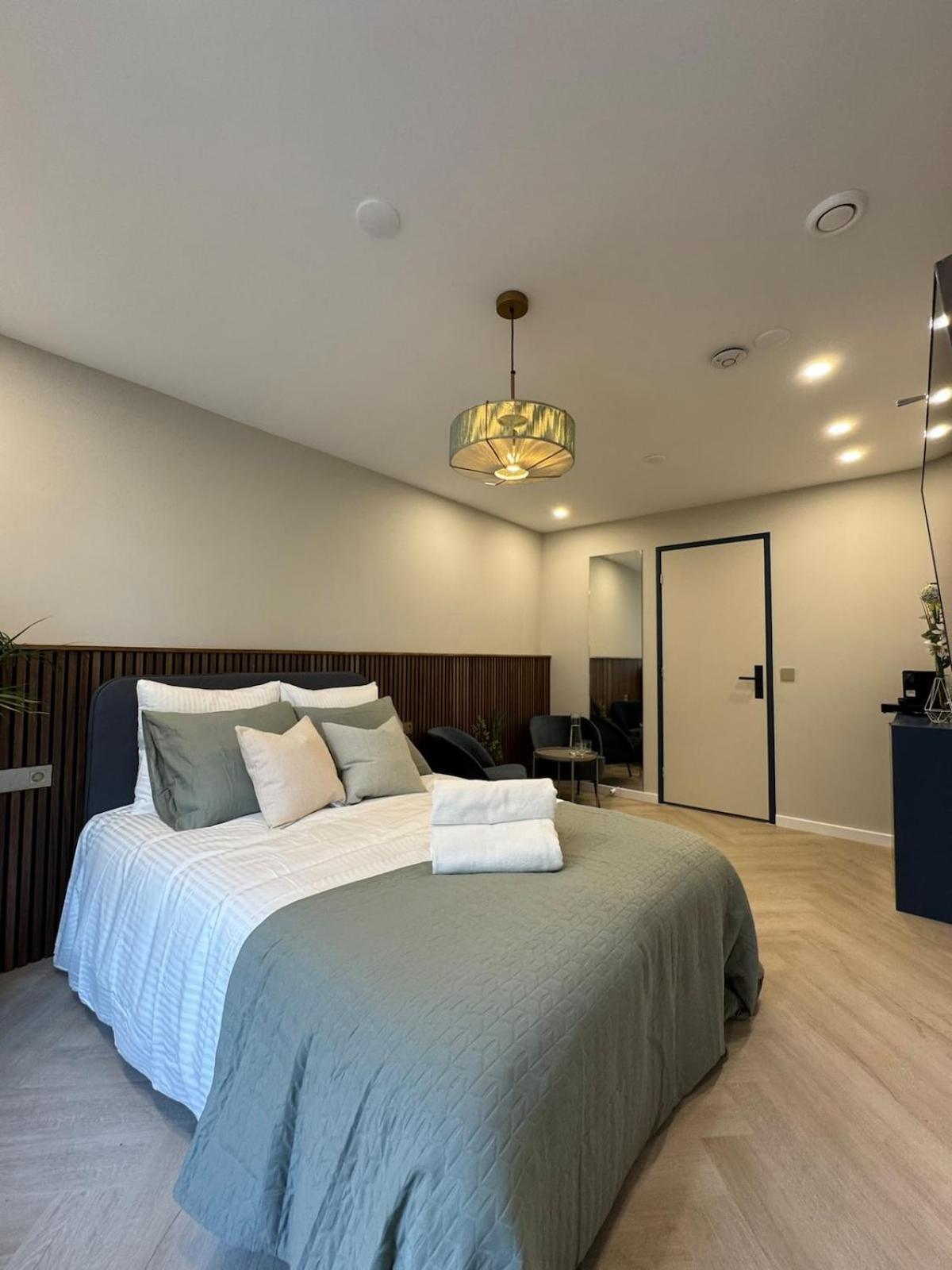 Apartment The Stylish Gem Of Aprt R1 Den Haag